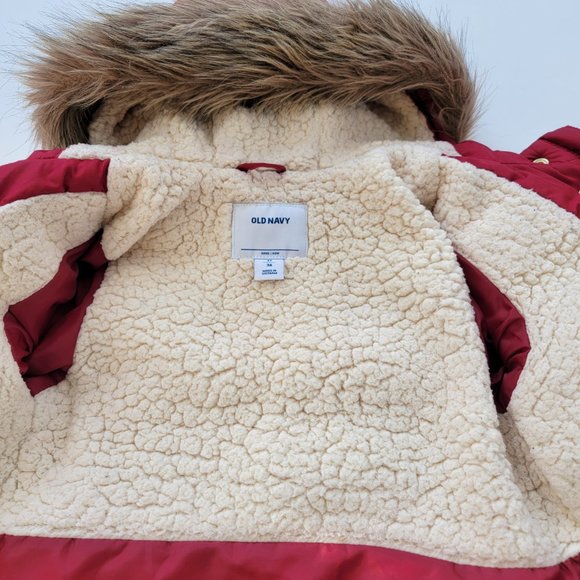 Old Navy red parka size 3T puffy jacket, great condition - Picture 5 of 7